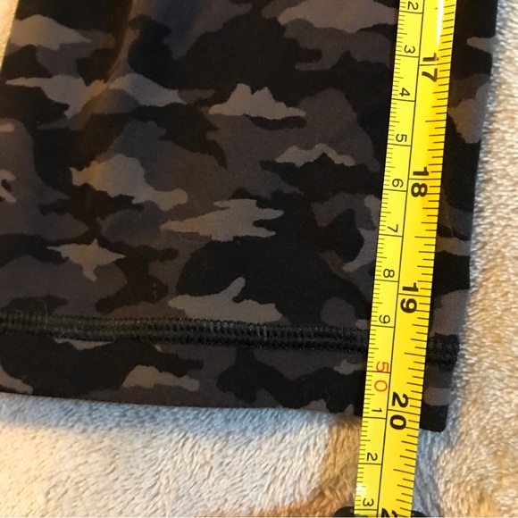 Athleta Salutation Stash 7/8 leggings PL large petiteTight Camo Lux Walnut Brown - Picture 10 of 11